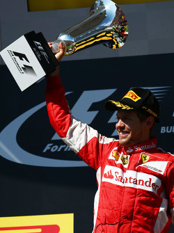 Il vincitore Sebastian Vettel, Ferrari