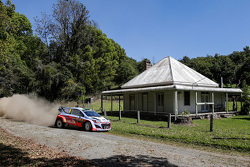Hayden Paddon y John Kennard, Hyundai i20 WRC, Hyundai Motorsport