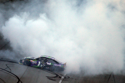 Ganador de la carrera Denny Hamlin, Joe Gibbs Racing Toyota