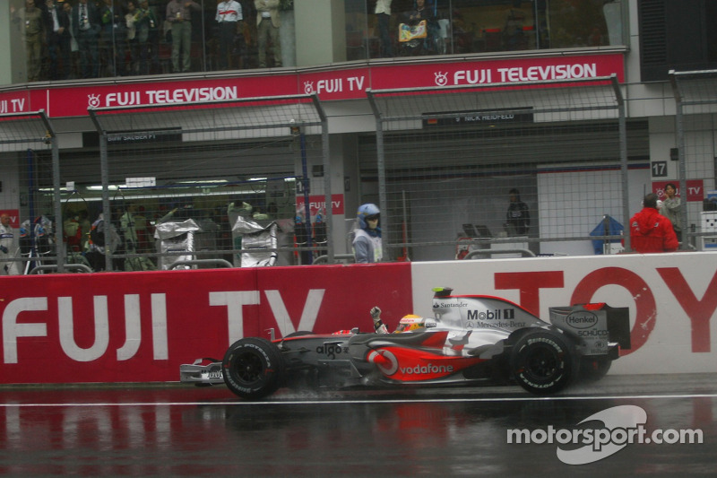 2007 - Fuji: Lewis Hamilton, McLaren-Mercedes MP4-22