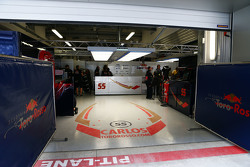 El pit garaje de Carlos Sainz Jr., Scuderia Toro Rosso