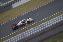全新的Liger JS LMP3赛车驰骋在富士赛道