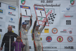 Gesamtsieger VLN 2015: #285 Groneck Motorsport Renault Clio: Tim Groneck und Dirk Groneck