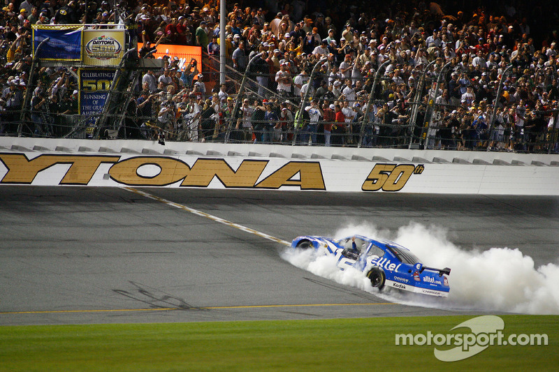 2008: #12 Ryan Newman - Penske Racing Dodge