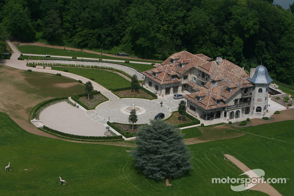 Visit of Michael Schumacher's house in Gland, Switzerland | FORMULA 1