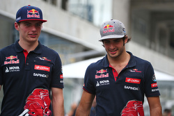 Max Verstappen, Scuderia Toro Rosso, mit Carlos Sainz Jr., Scuderia Toro Rosso