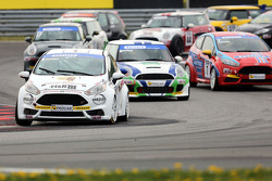 Action auf der Strecke