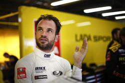 Nicolas Lapierre, Lada Sport Rosneft