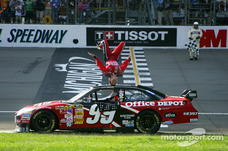 Backflip von Carl Edwards, Roush Fenway Racing, Ford Fusion