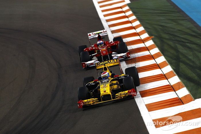 Há 15 anos, Vettel conquistava o primeiro título na F1 no emocionante GP de Abu Dhabi de 2010
