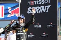 Bezzecchi: "Hice todo lo que pude, pero Mart&iacute;n estuvo fant&aacute;stico"