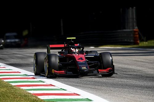 F2 en Monza: pole de Ilott y accidente de Schumacher