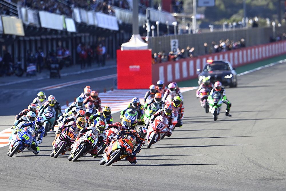 Pedro Acosta, Red Bull KTM Ajo race start