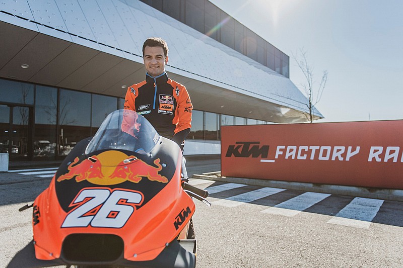 Fotogallery: ecco Dani Pedrosa vestito per la prima volta con i colori KTM