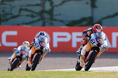 Red Bull Rookies Cup Sachsenring: Can ve Deniz bir kez daha 1-2!