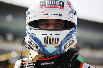 Knockhill BTCC: Cammish scores maiden pole