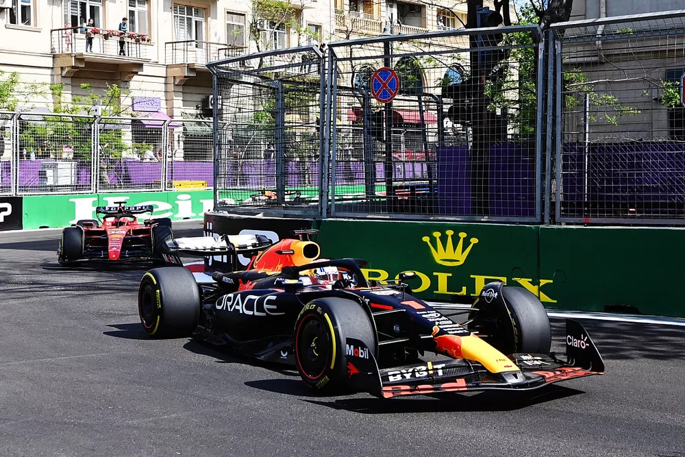 Max Verstappen, Red Bull Racing RB19, Charles Leclerc, Ferrari SF-23