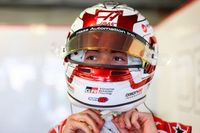 Durísima sanción de la FIA a Bearman en Mónaco por su acción con Sainz