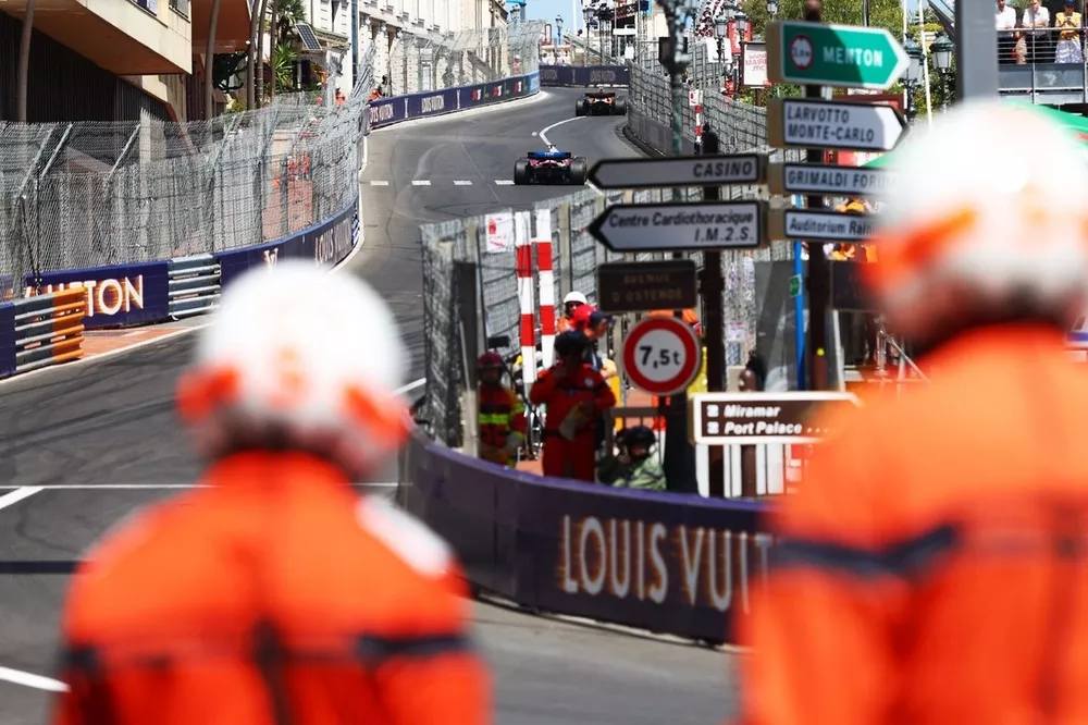 Charles Leclerc, Ferrari, Lando Norris, McLaren