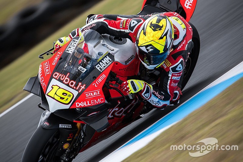 Test Phillip Island, Giorno 2: Bautista inarrestabile, ancora al comando con la Panigale V4