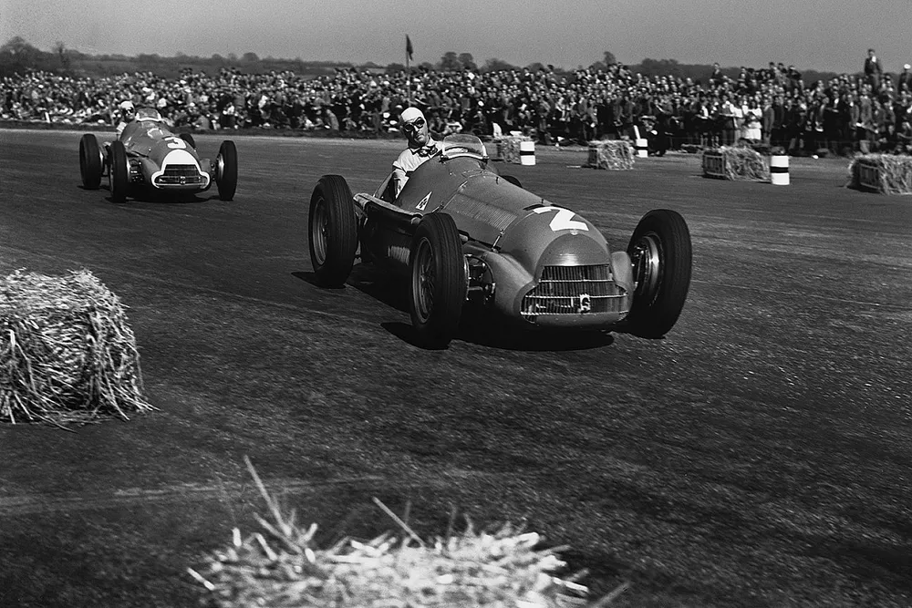 Giuseppe Farina, Alfa Romeo 158, Luigi Fagioli, Alfa Romeo 158
