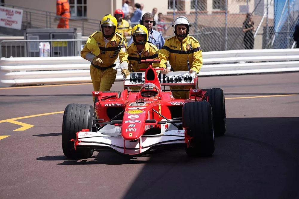 特集】勝利への執念があってはならない方向に……F1史に残る不正行為を