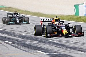 Red Bull: FIA aprueba nuestro alerón pese a comentarios de Hamilton