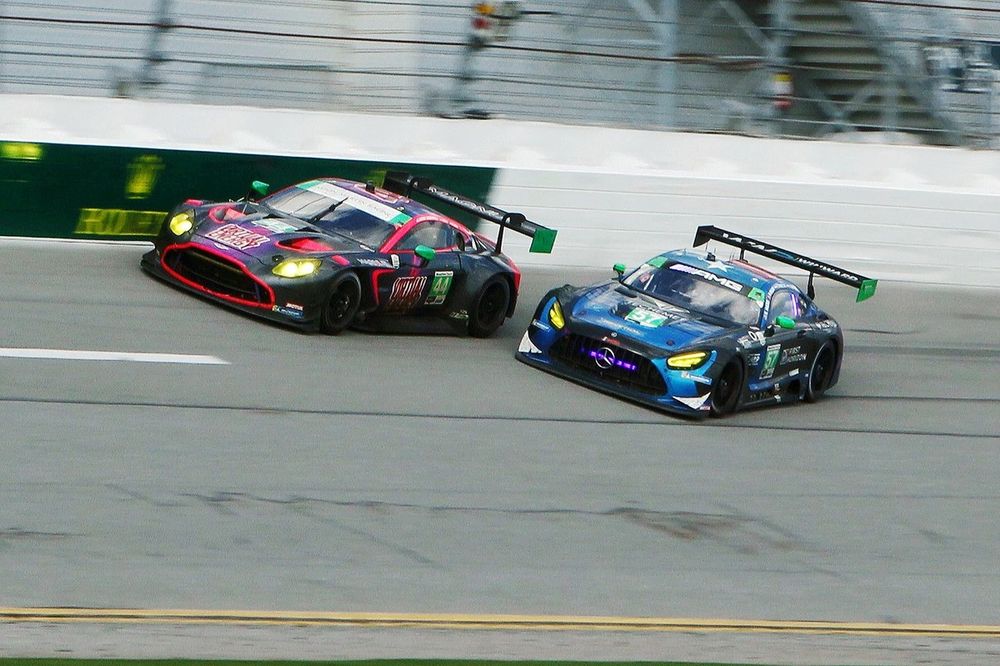 #44 Magnus Racing Aston Martin Vantage GT3 Evo: John Potter, Spencer Pumpelly, Nicki Thiim, Madison Snow, #57 WINWARD RACING Mercedes-AMG GT3: Russell Ward, Philip Ellis, Indy Dontje, Lucas Auer