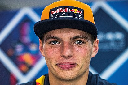 Verstappen, Ricciardo'nun kişisel alışkanlıklarından rahatsız!