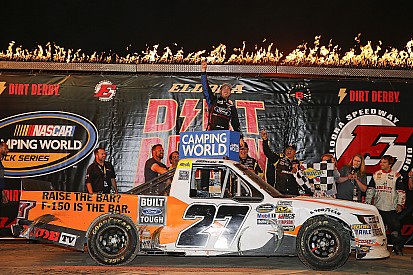 Briscoe consegue vitória emocionante em Eldora