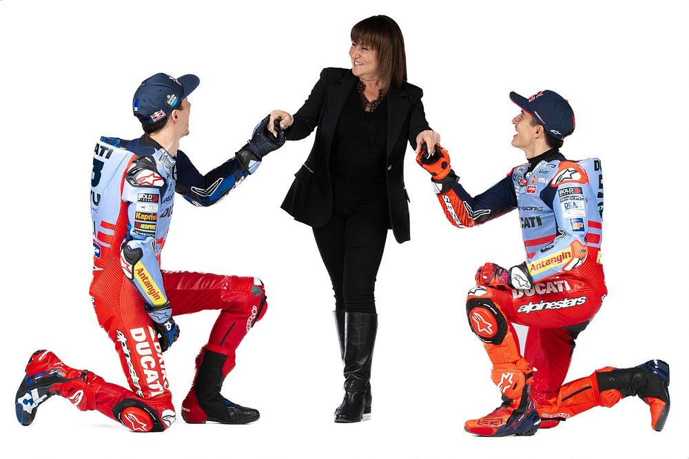 Alex M&aacute;rquez, Gresini Racing, Nadia Padovani, Propietaria y directora de del equipo Gresini, Marc M&aacute;rquez, Gresini Racing