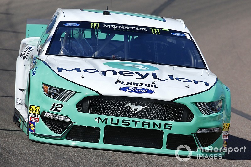 Ryan Blaney beats Almirola for Stage 1 win at Phoenix