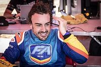 Alonso: "El Dakar podr&iacute;a ser una posibilidad; lo pensar&eacute; en verano"