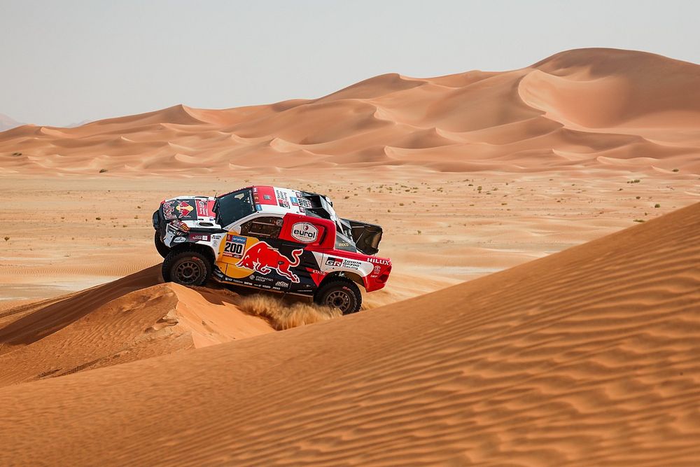 #200 Toyota Gazoo Racing Toyota: Nasser Al-Attiyah, Mathieu Baumel