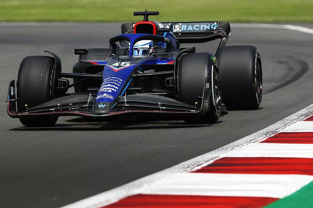 Logan Sargeant, Williams FW44
