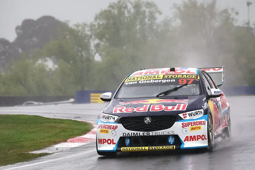 Shane van Gisbergen and Garth Tander, Triple Eight Race Engineering Holden ZB Commodore