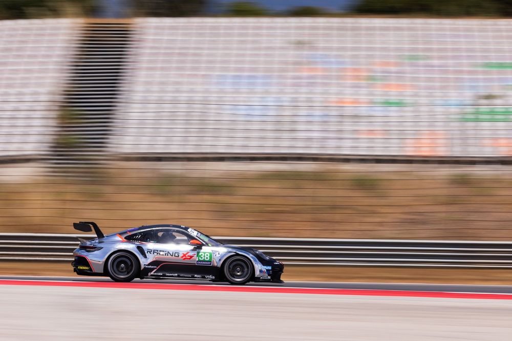 Eric Santos e Gabriel Robe