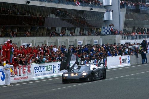 McLaren insin&uacute;a que podr&iacute;a anunciar pronto su candidatura para Le Mans