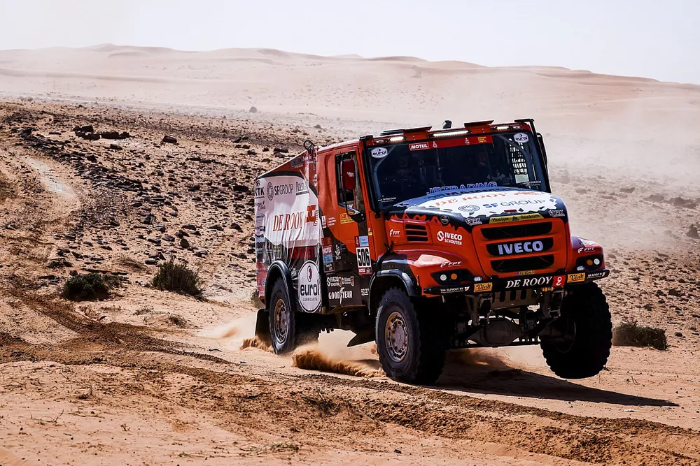 #506 Mammoet Rallysport Team De Rooy Iveco: Martin Van Den Brink, Peter Willemsen, Bernard Der Kinderen