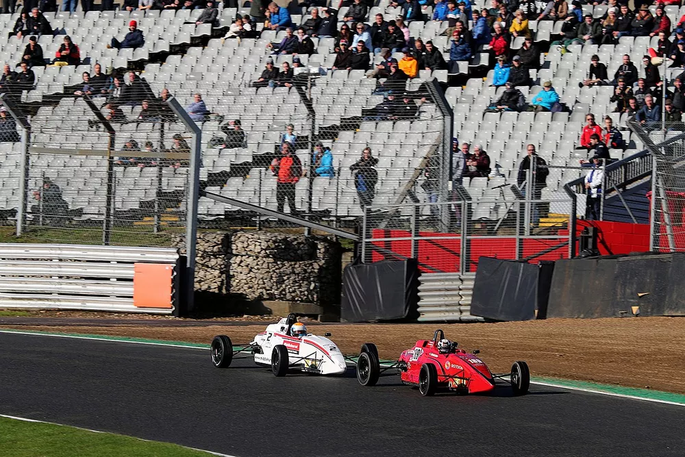 Jamie Sharp, Chris Middlehurst