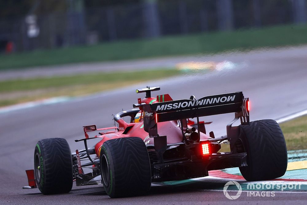 Carlos Sainz Jr., Ferrari SF21