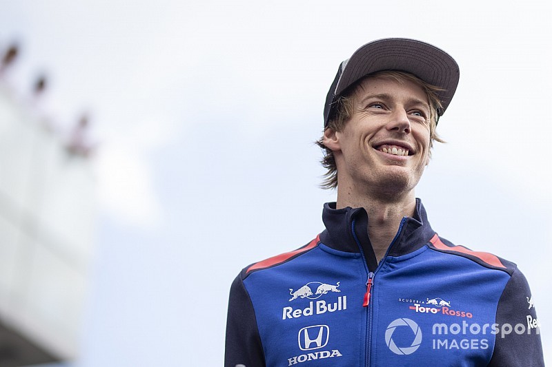 Hartley, Sebring ve Spa yarışlarında Button'ın yerine SMP'de yarışacak