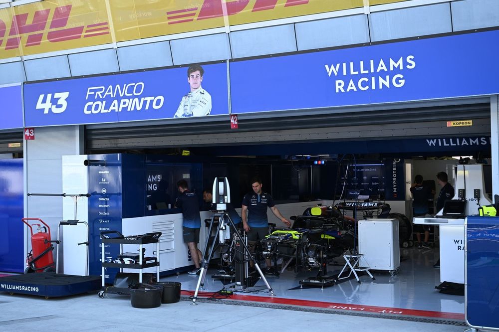 Garage de Franco Colapinto, Williams FW46 
