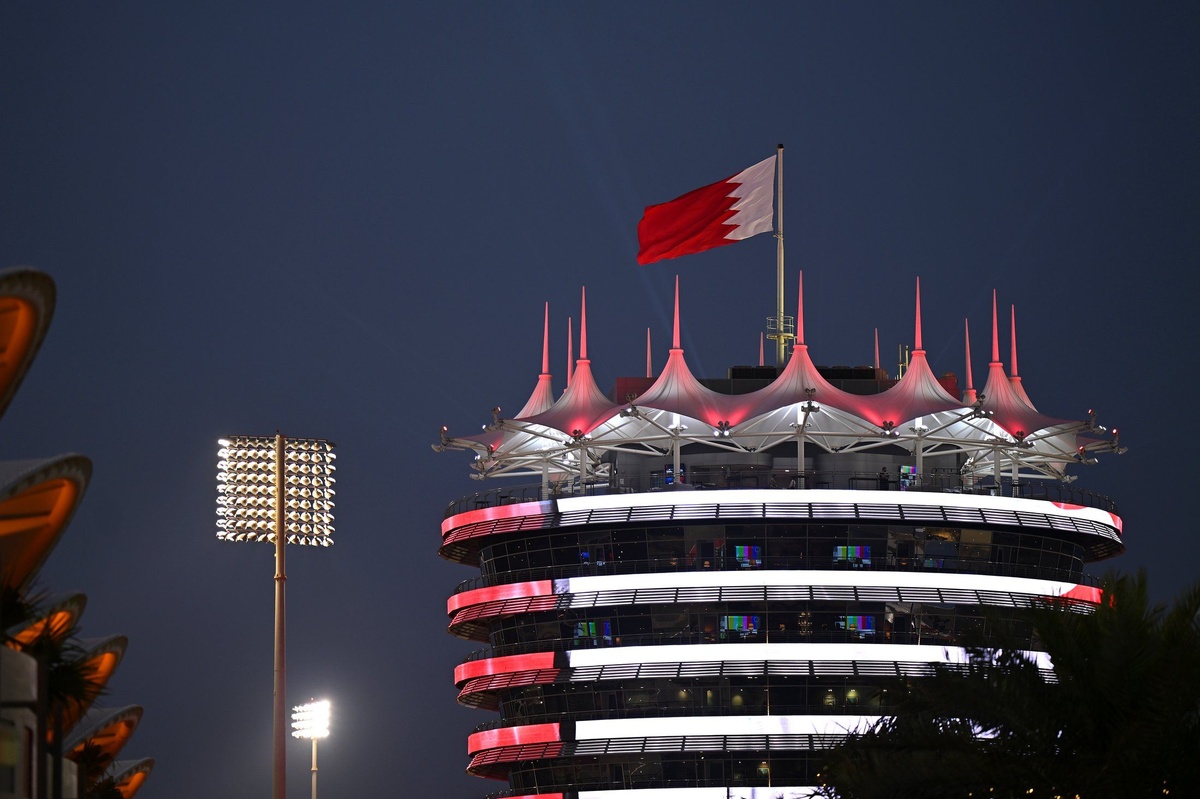 F1: Conflito no Oriente Médio provoca cancelamento de teste da Pirelli no Bahrein