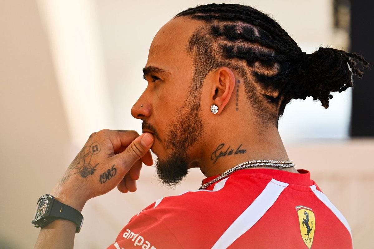 Hamilton se sincera y mira a la F1 2026 con optimismo: "Olvidé quién era"