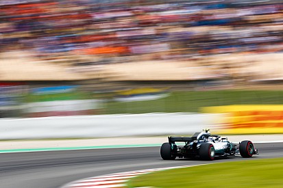 360 fokos onboard videón a francia F1-es pálya: Mercedes, Bottas