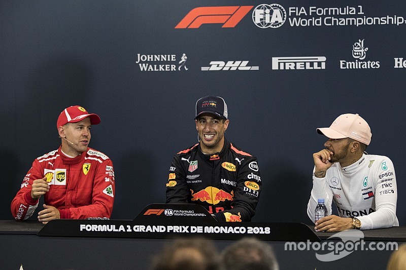 Ricciardo se pensait en très bonne position pour Ferrari ou Mercedes