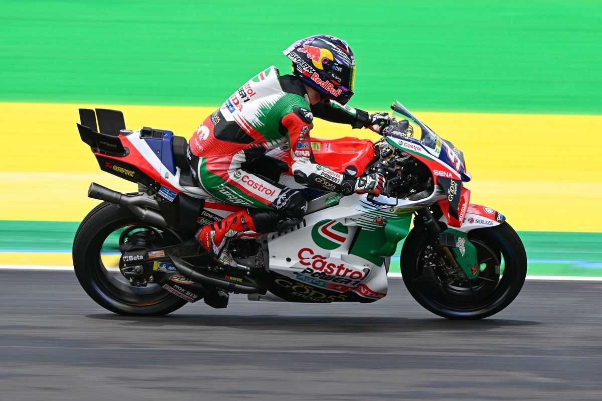 MotoGP | Goiania, Prove: Zarco prima della pioggia, stupisce Razgatlioglu 3°. Bezzecchi in Q1