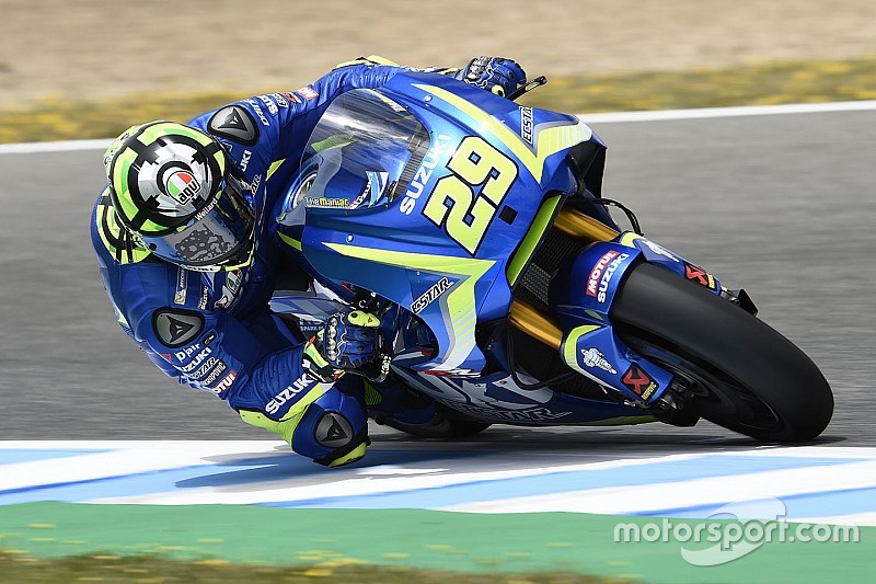 Brivio : Suzuki