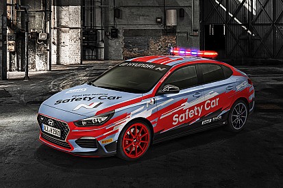 Hyundai i30 jadi Safety Car WorldSBK